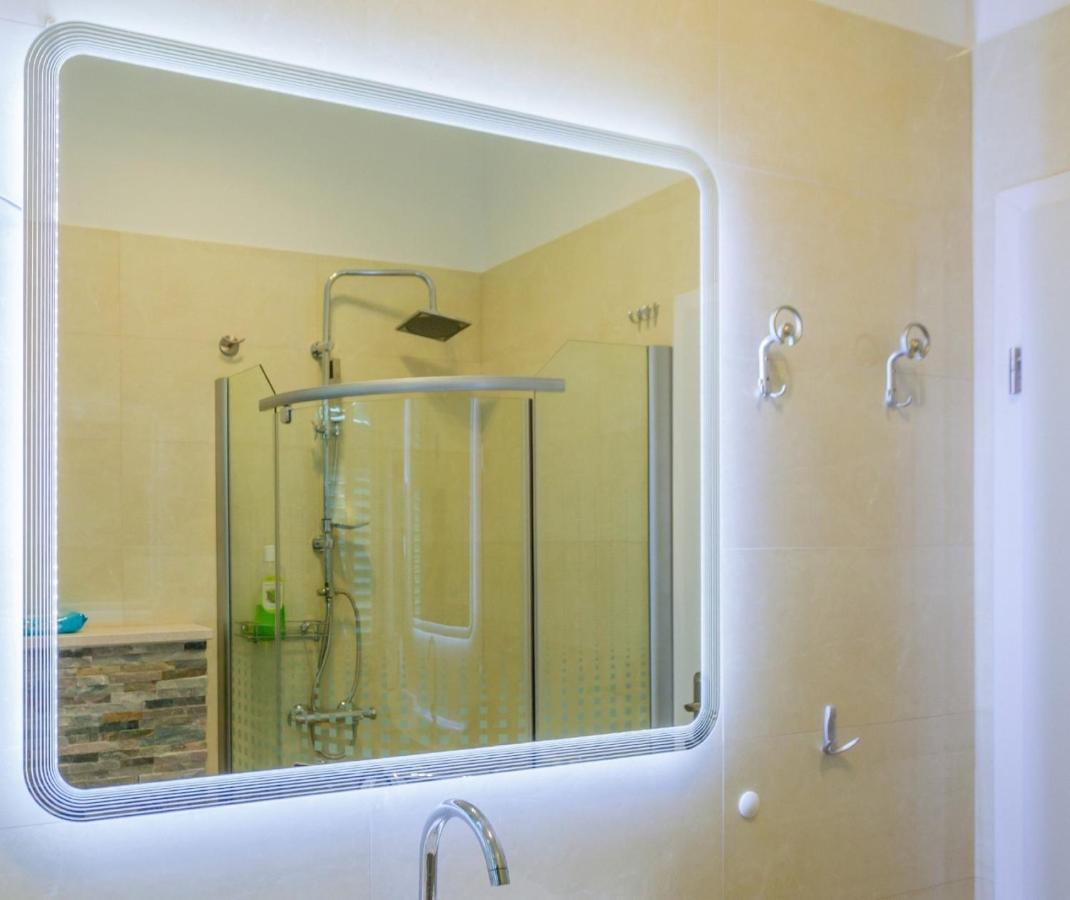 Classy Apartment In The Center Of Split Eksteriør billede